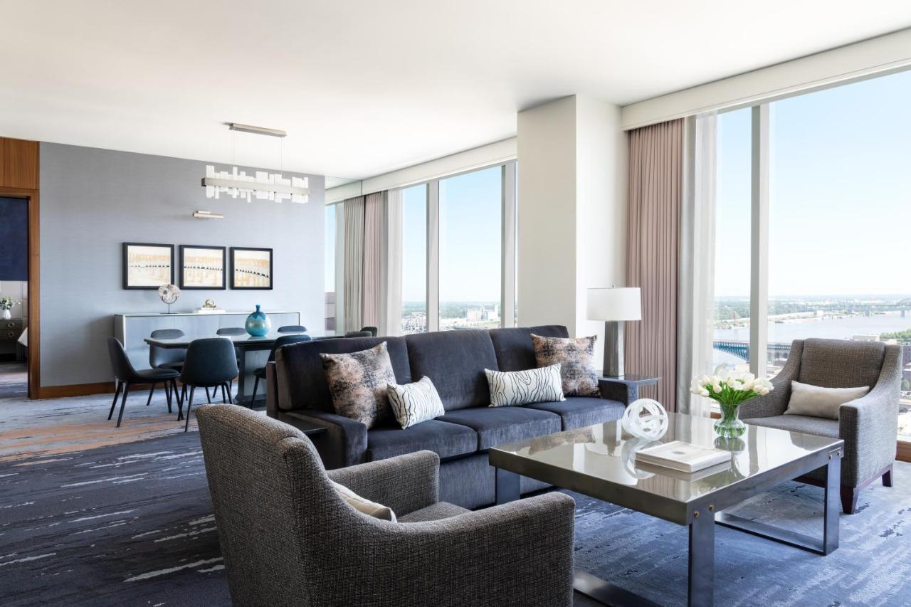 Hotel Four Seasons 5*