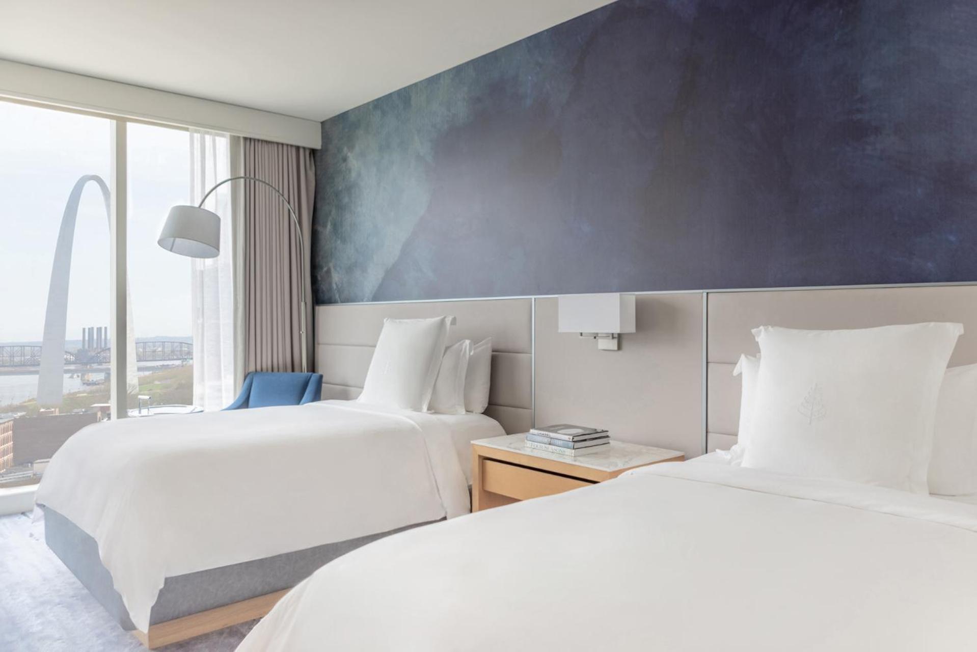 Four Seasons Hotel