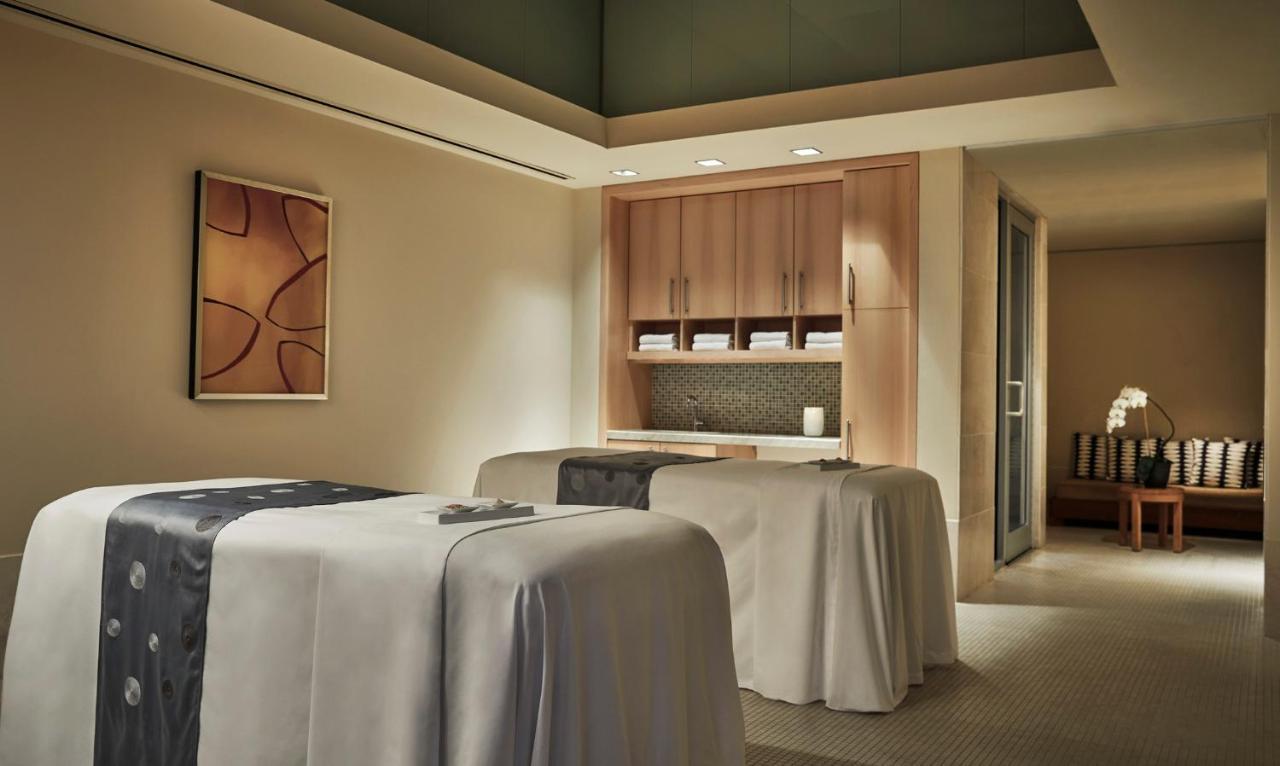 Four Seasons 5*